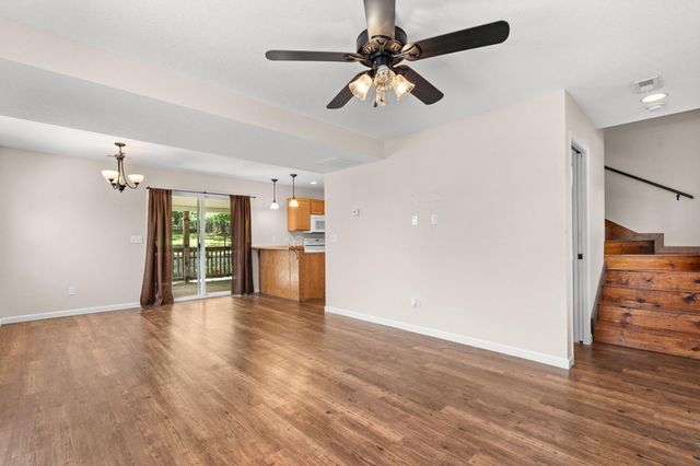 212 Candlestick Road, Branson, MO 65616