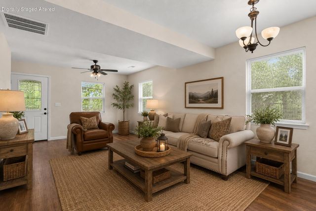 212 Candlestick Road, Branson, MO 65616