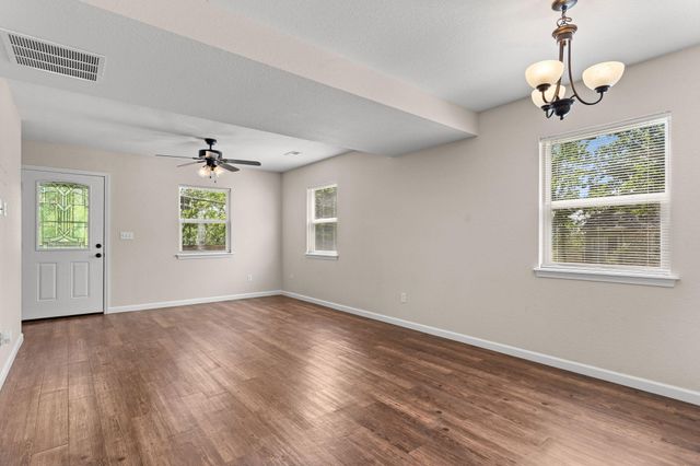 212 Candlestick Road, Branson, MO 65616