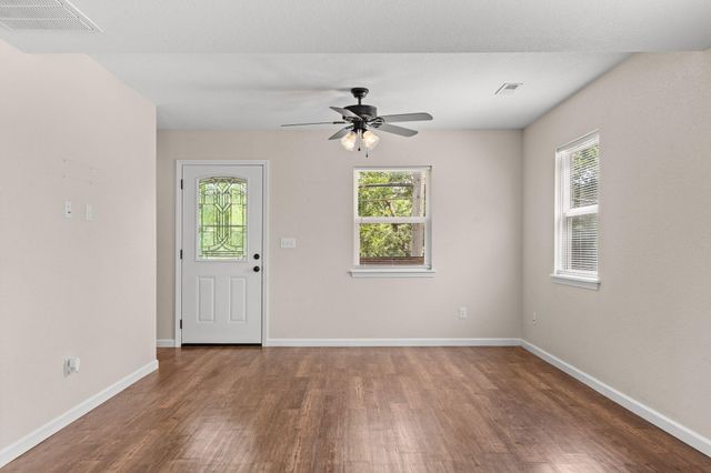 212 Candlestick Road, Branson, MO 65616