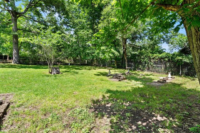 212 Candlestick Road, Branson, MO 65616