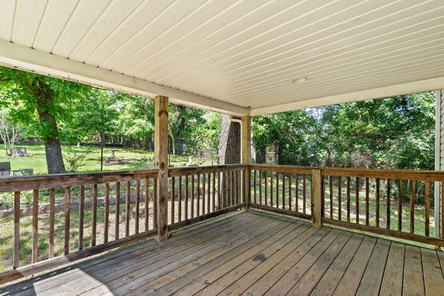 212 Candlestick Road, Branson, MO 65616