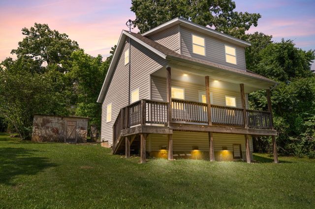 212 Candlestick Road, Branson, MO 65616