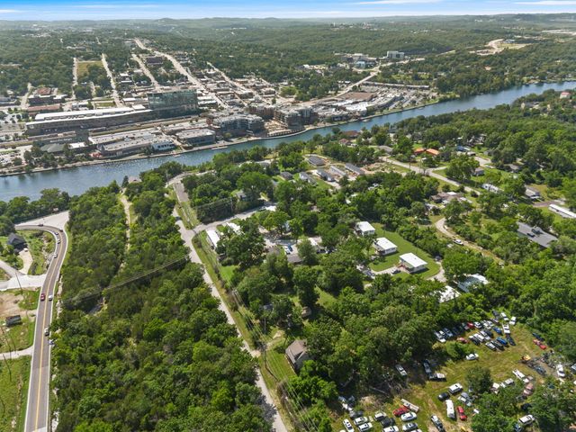 212 Candlestick Road, Branson, MO 65616