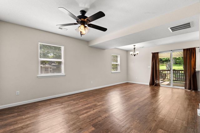 212 Candlestick Road, Branson, MO 65616