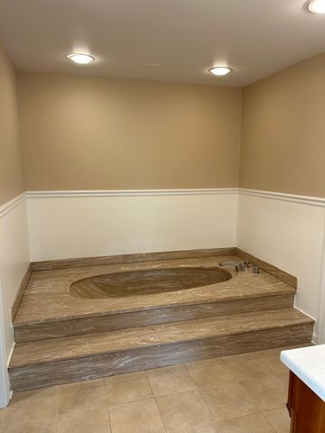 1134 Spring Garden Circle 48, Naperville, IL 60563