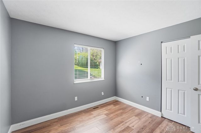 1823 Sheltering Tree Drive, West Carrollton, OH 45449