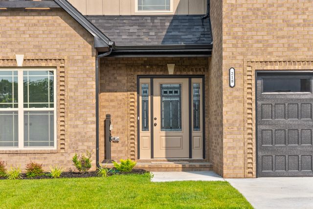 218 Harvest Moon Dr, Clarksville, TN 37043