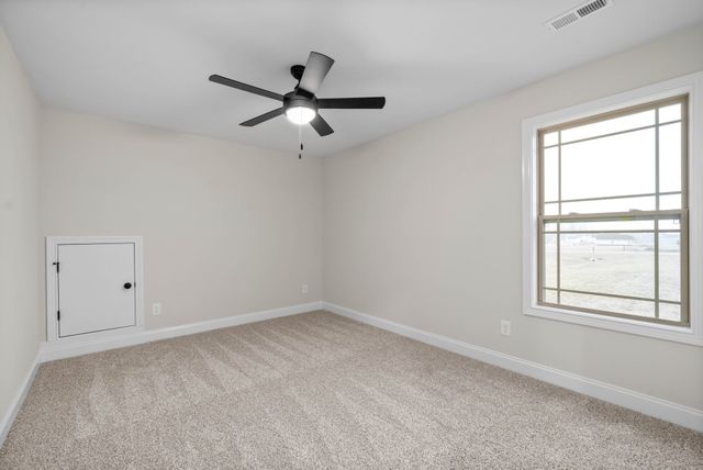 218 Harvest Moon Dr, Clarksville, TN 37043