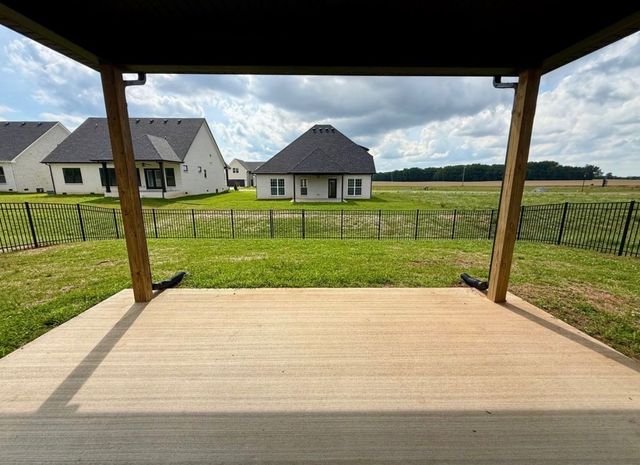 218 Harvest Moon Dr, Clarksville, TN 37043