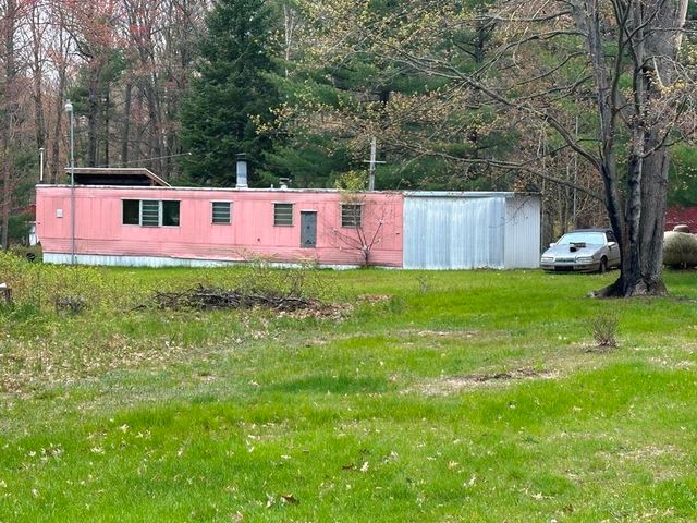 1197 Pineview Road, Harrison, MI 48625