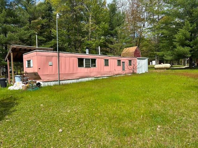 1197 Pineview Road, Harrison, MI 48625