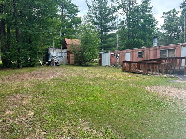 1197 Pineview Road, Harrison, MI 48625