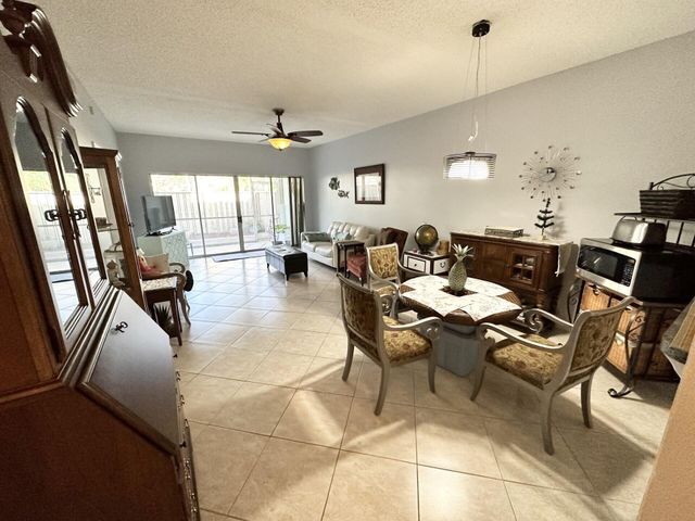 101 Cypress Point Drive 101, Palm Beach Gardens, FL 33418