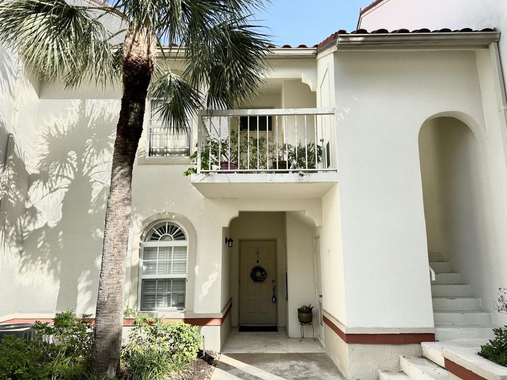 101 Cypress Point Drive 101, Palm Beach Gardens, FL 33418