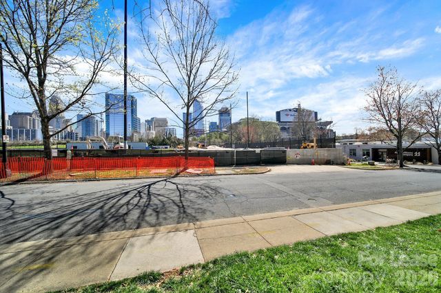 804 Greenleaf Avenue, Charlotte, NC 28202