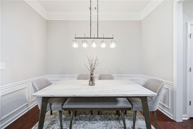 114 Bradford Drive, Atlanta, GA 30328