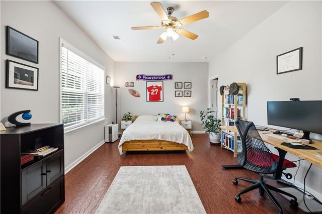 114 Bradford Drive, Atlanta, GA 30328