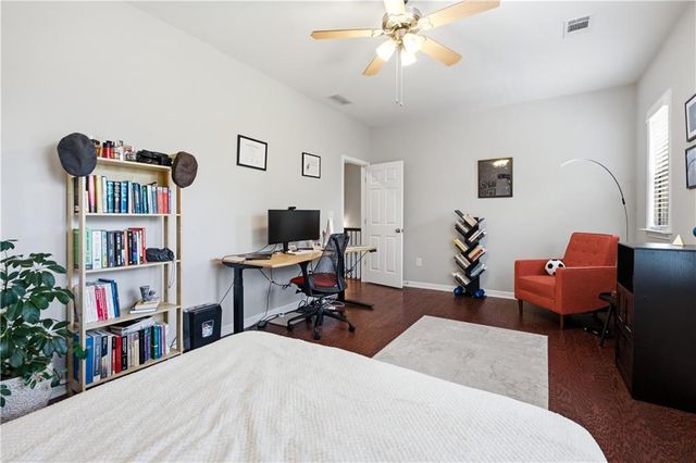 114 Bradford Drive, Atlanta, GA 30328