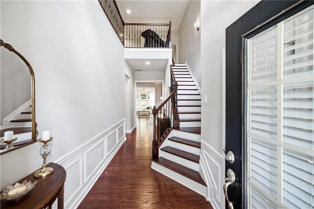 114 Bradford Drive, Atlanta, GA 30328