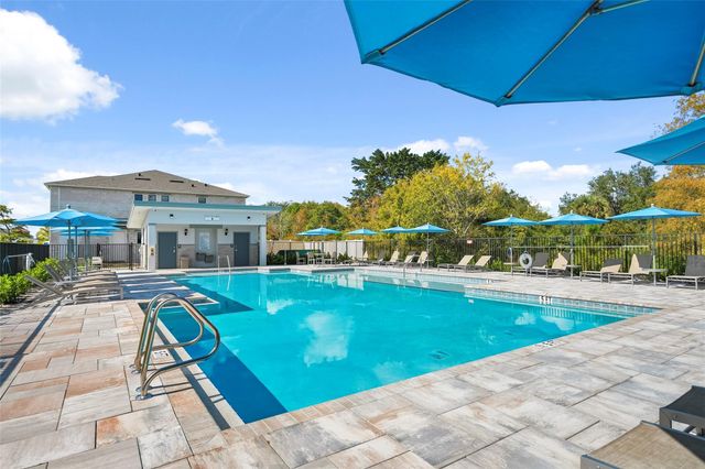 285 SW Sally Way, Stuart, FL 34997