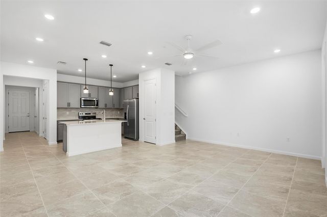 285 SW Sally Way, Stuart, FL 34997