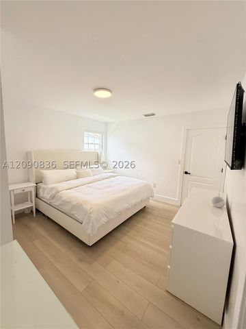 9221 SW 24th Ter 1, Miami, FL 33165