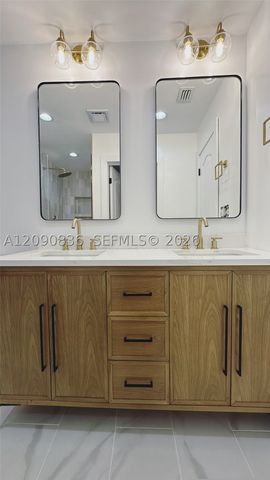 9221 SW 24th Ter 1, Miami, FL 33165