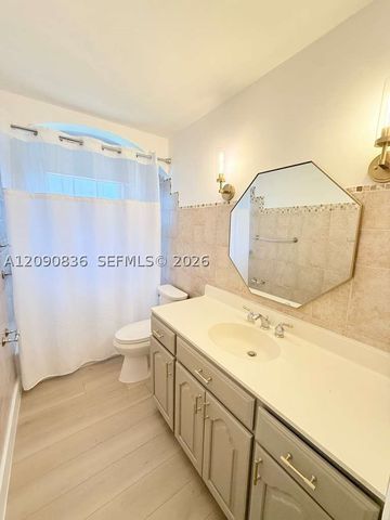 9221 SW 24th Ter 1, Miami, FL 33165