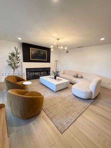 9221 SW 24th Ter 1, Miami, FL 33165