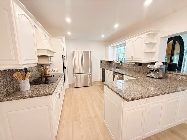 9221 SW 24th Ter 1, Miami, FL 33165