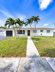9221 SW 24th Ter 1, Miami, FL 33165