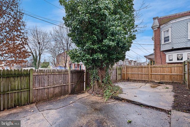 2402 N VAN BUREN ST, Wilmington, DE 19802