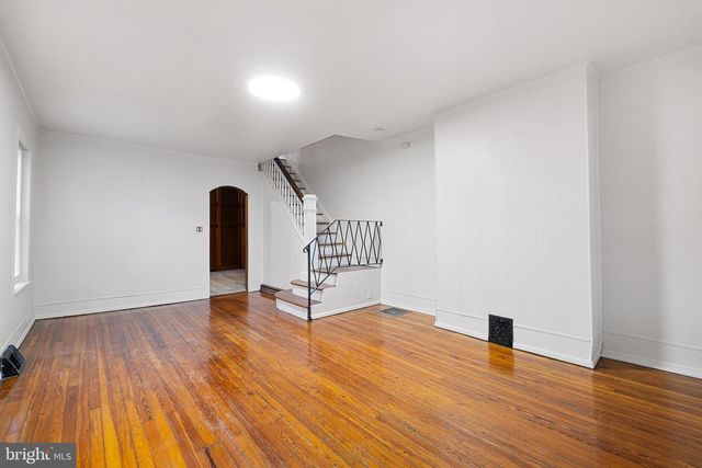 2402 N VAN BUREN ST, Wilmington, DE 19802