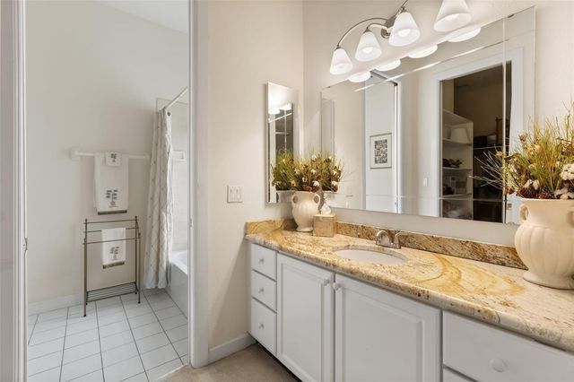1521 EDGEWATER DRIVE, Mount Dora, FL 32757