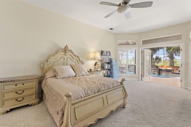 1521 EDGEWATER DRIVE, Mount Dora, FL 32757