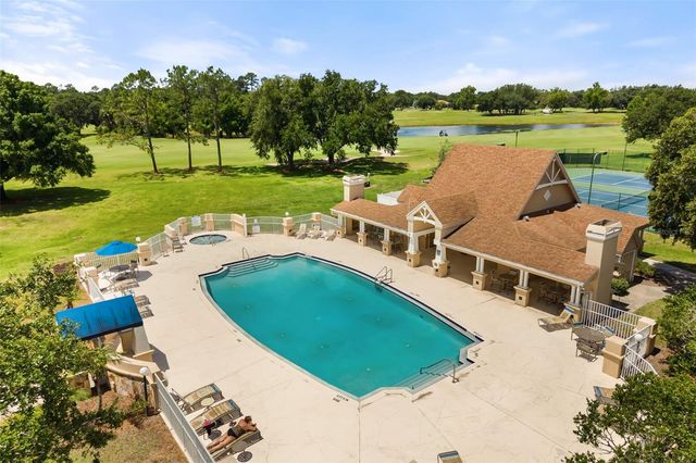 1521 EDGEWATER DRIVE, Mount Dora, FL 32757