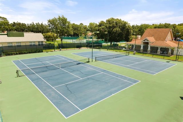 1521 EDGEWATER DRIVE, Mount Dora, FL 32757