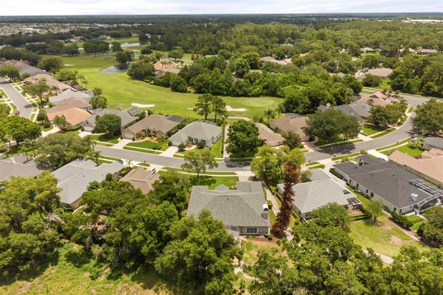 1521 EDGEWATER DRIVE, Mount Dora, FL 32757