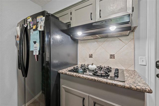 2712 Blueberry Lane, Pasadena, TX 77502