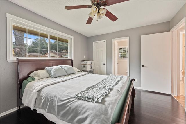 2712 Blueberry Lane, Pasadena, TX 77502
