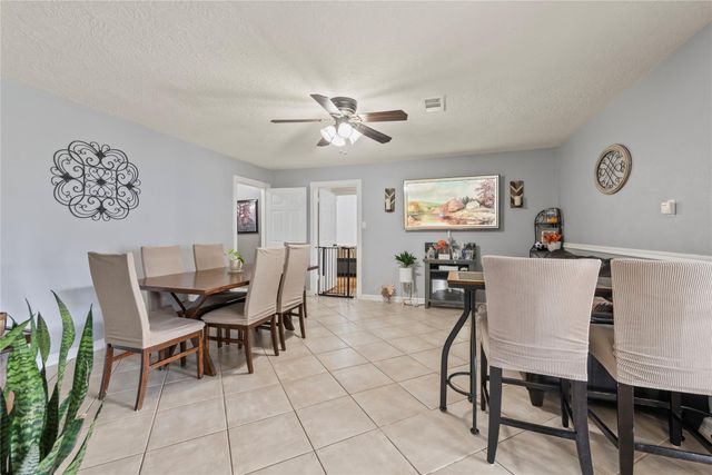 2712 Blueberry Lane, Pasadena, TX 77502