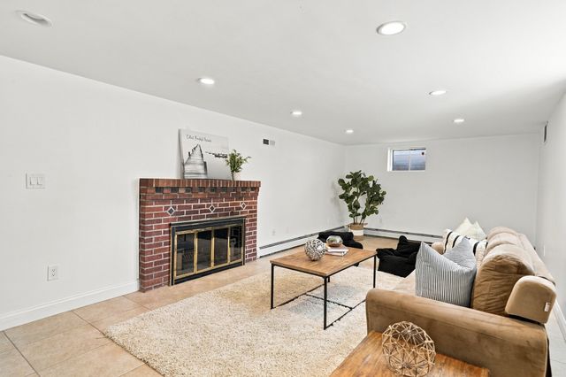 35 Avola St, Arlington, MA 02476