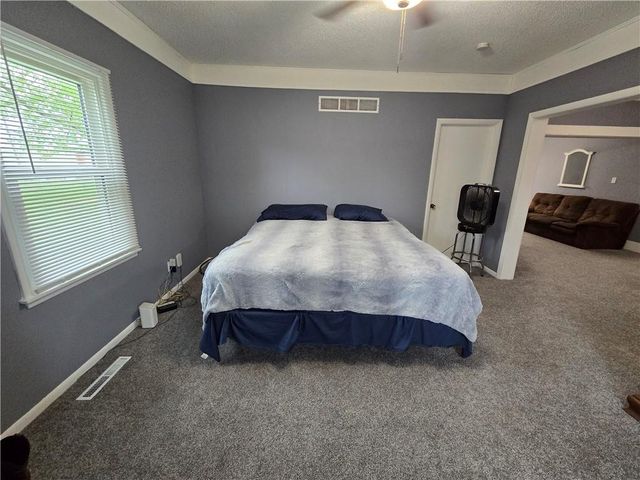 1204 Main Street, Paola, KS 66071