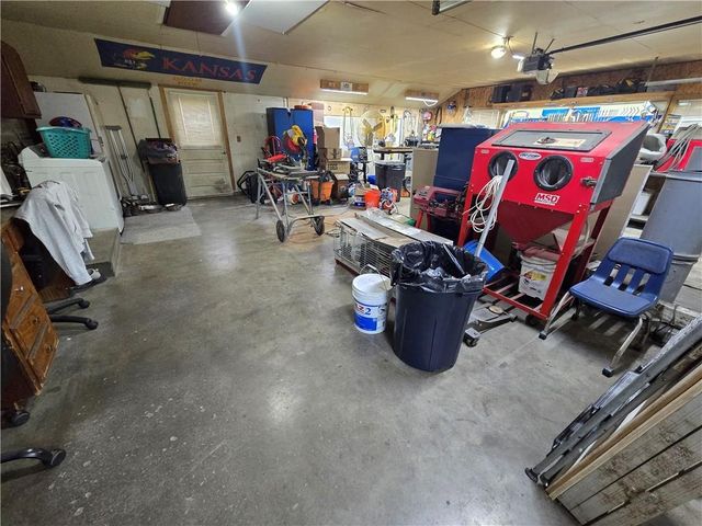 1204 Main Street, Paola, KS 66071