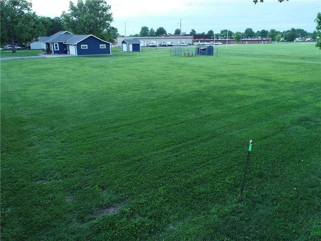 1204 Main Street, Paola, KS 66071