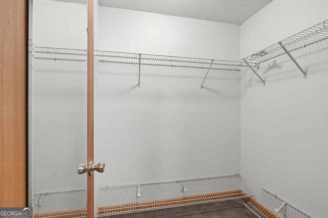 47 Terrys Place, Cleveland, GA 30528