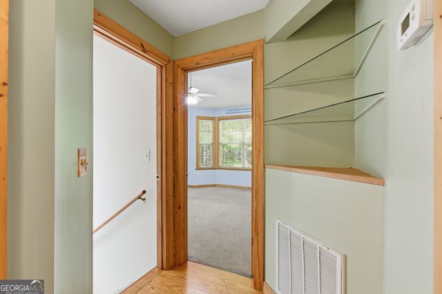 47 Terrys Place, Cleveland, GA 30528