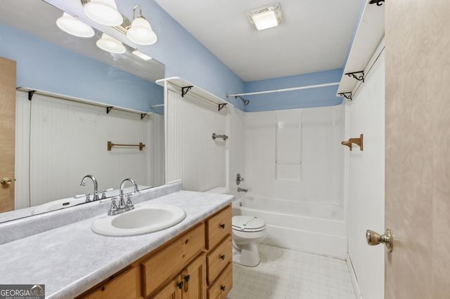 47 Terrys Place, Cleveland, GA 30528