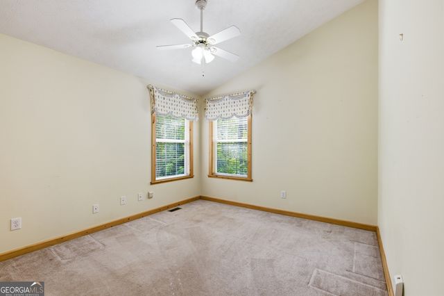 47 Terrys Place, Cleveland, GA 30528